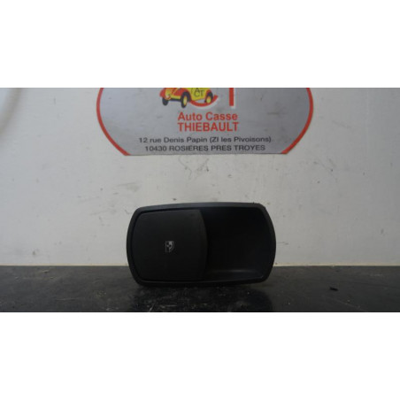 Interrupteur de leve vitre avant droit OPEL CORSA (D) PHASE 1 d’occasion