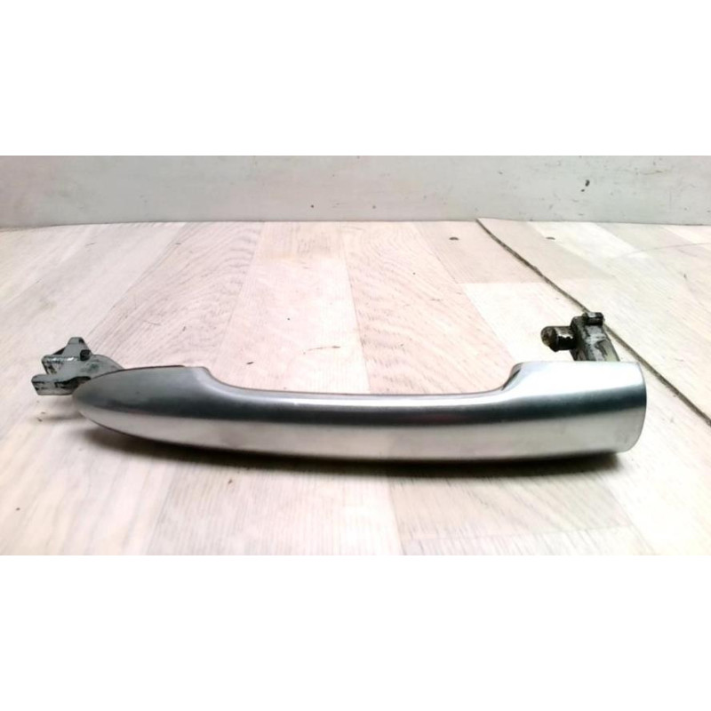 Poignee porte arriere gauche RENAULT LAGUNA 2 PHASE 2 d’occasion