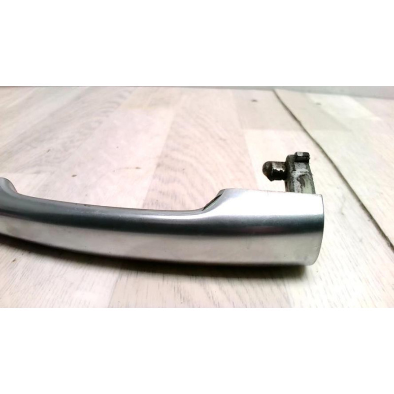 Poignee porte arriere gauche RENAULT LAGUNA 2 PHASE 2 d’occasion