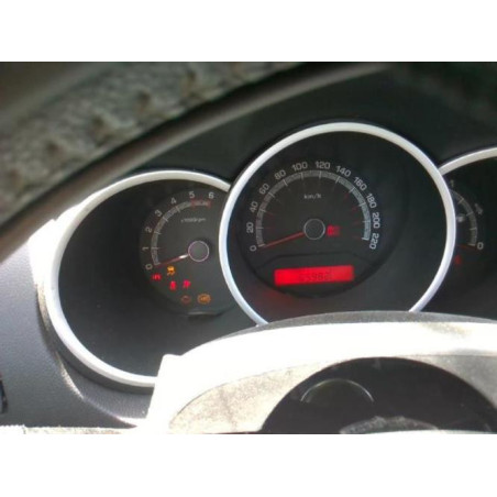 Anti brouillard arriere droit KIA VENGA PHASE 1 d’occasion