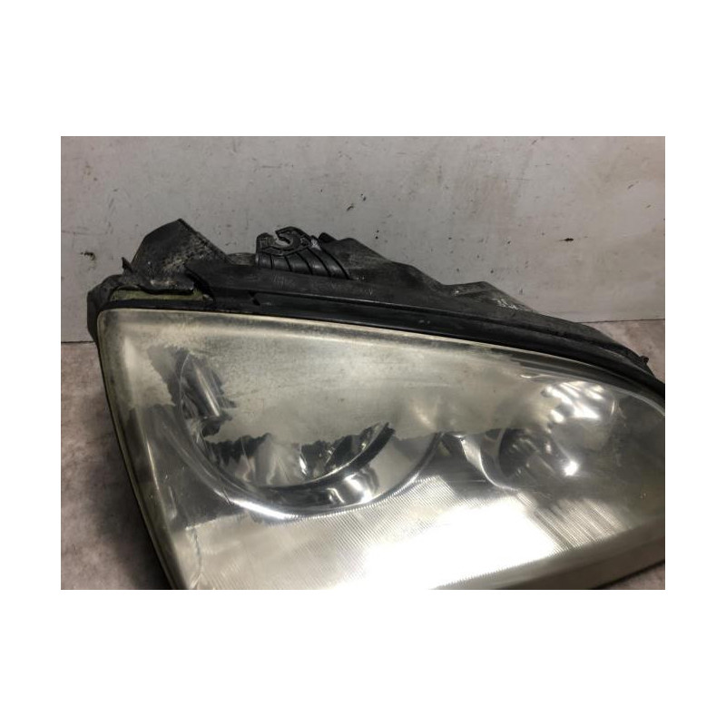 Optique avant principal droit (feux)(phare) KIA SORENTO 1 PHASE 1 d’occasion