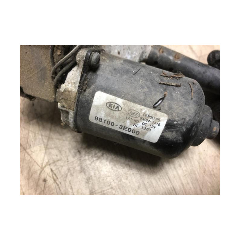 Moteur essuie glace avant KIA SORENTO 1 PHASE 1 d’occasion