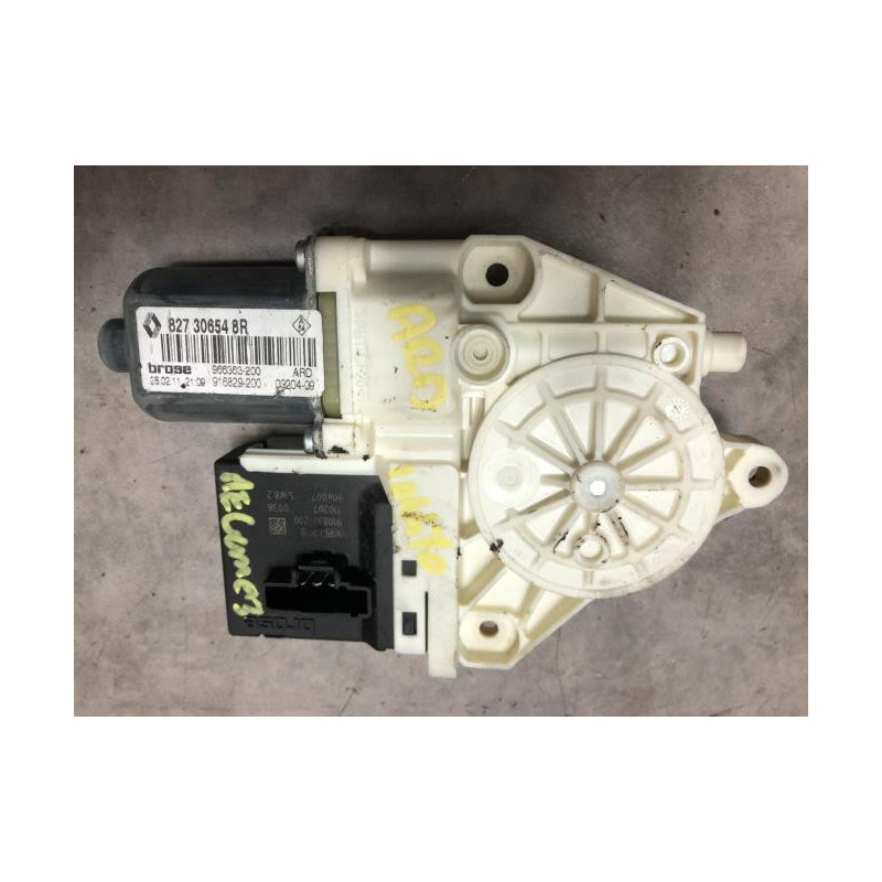 Moteur leve vitre arriere droit RENAULT MEGANE 3 PHASE 1 d’occasion