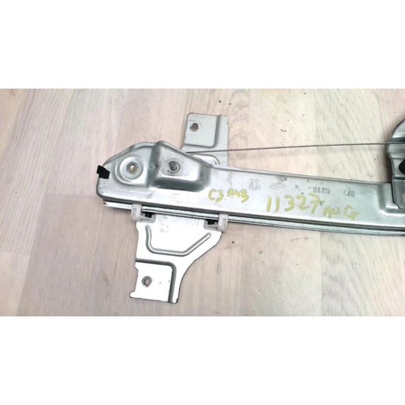 Leve vitre electrique avant gauche CITROEN C3 3 PHASE 1 d’occasion