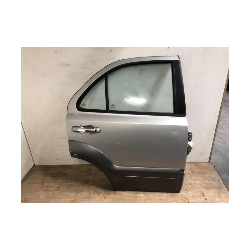 Porte arriere droit KIA SORENTO 1 PHASE 1 d’occasion
