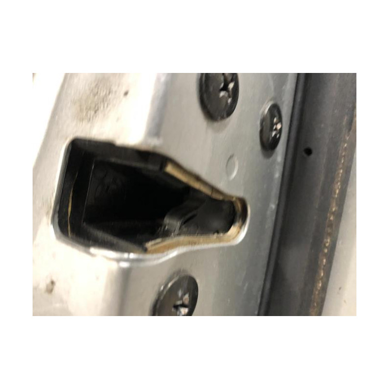 Porte arriere droit KIA SORENTO 1 PHASE 1 d’occasion