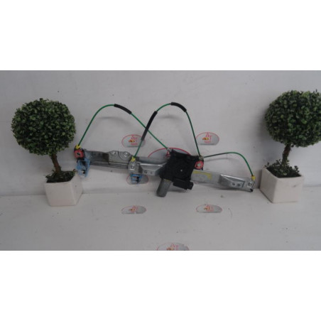 Leve vitre electrique avant droit OPEL CORSA 1.3 CDTI d’occasion