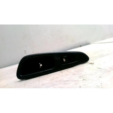 Interrupteur de leve vitre arriere droit PEUGEOT 308 1 PHASE 1 d’occasion