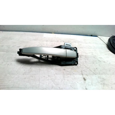 Poignee porte arriere gauche OPEL ZAFIRA B PHASE 1 d’occasion