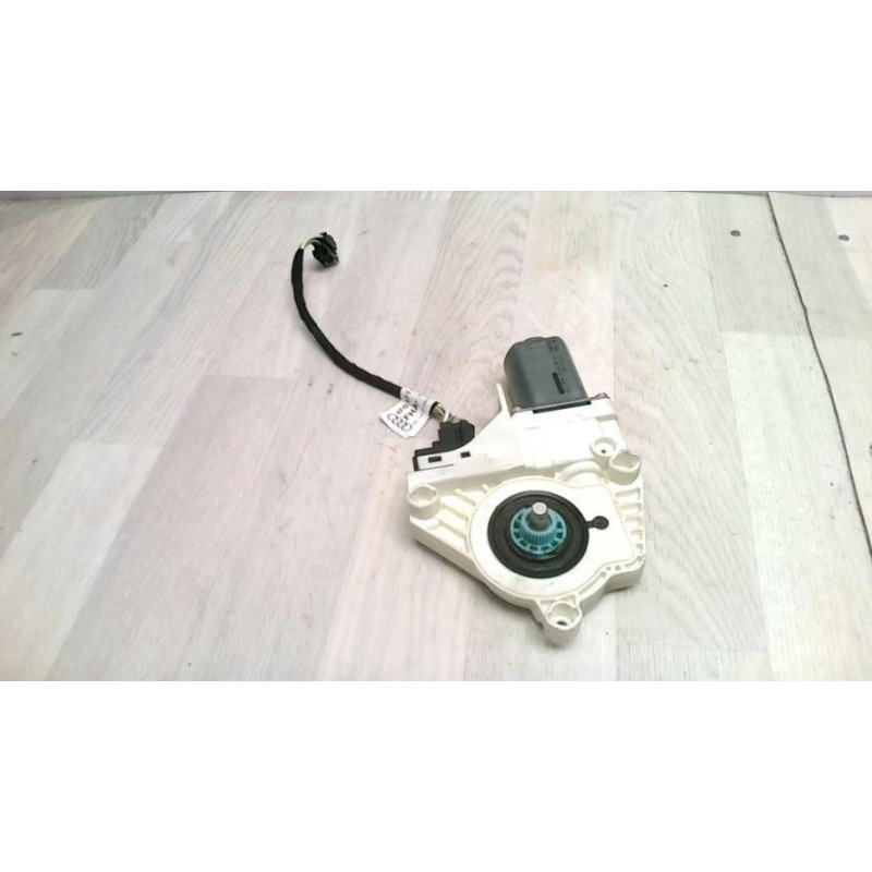 Moteur essuie glace avant droit AUDI A6 3 PHASE 1 d’occasion