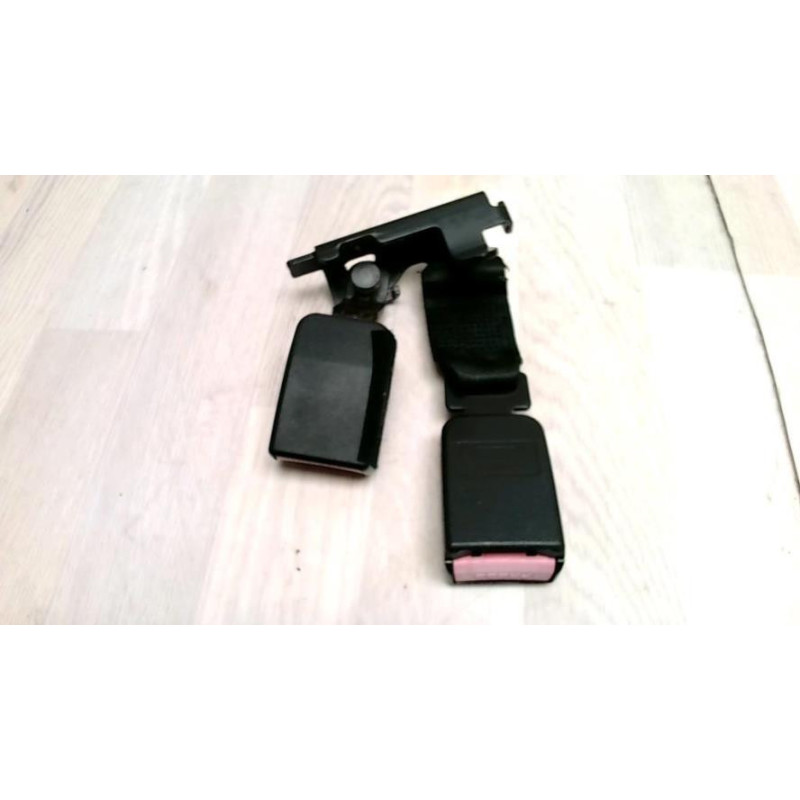 Attache ceinture arriere gauche RENAULT LAGUNA 2 PHASE 2 d’occasion