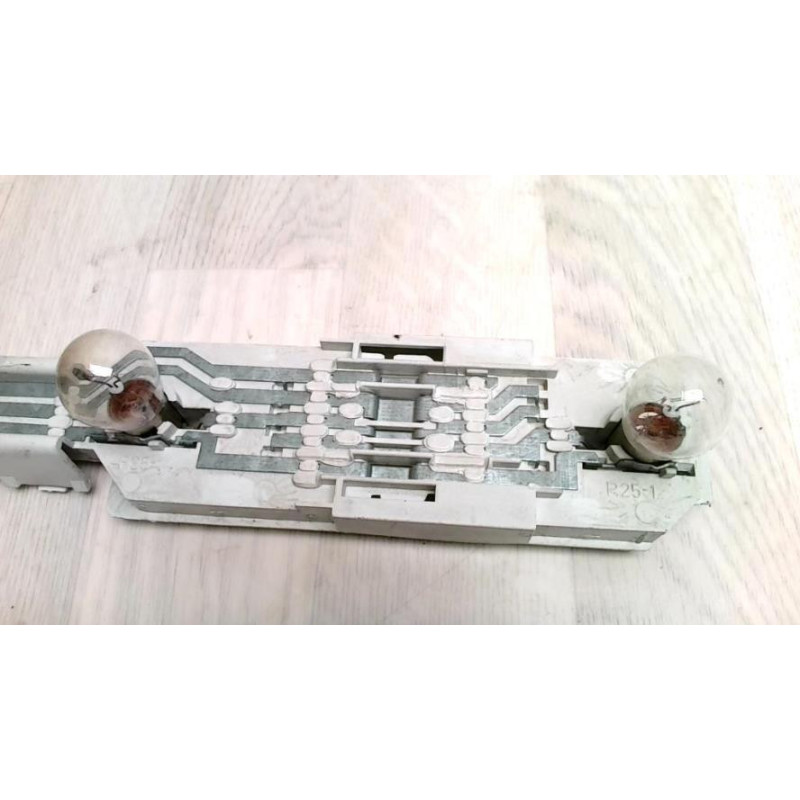 Platine feu arriere gauche RENAULT SUPER 5 d’occasion