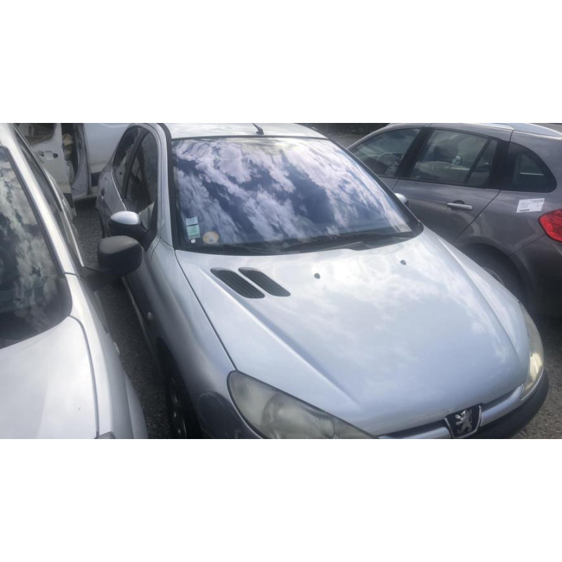 Couvre culasse PEUGEOT 206 PHASE 1 d’occasion