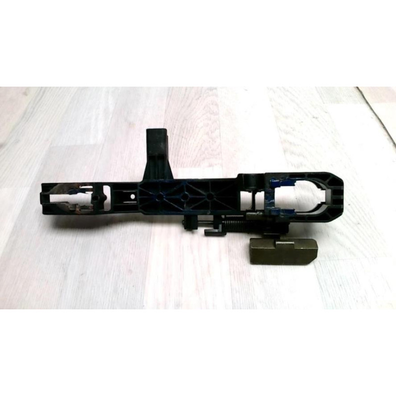 Support poignee porte arriere droite RENAULT LAGUNA 2 PHASE 2 d’occasion