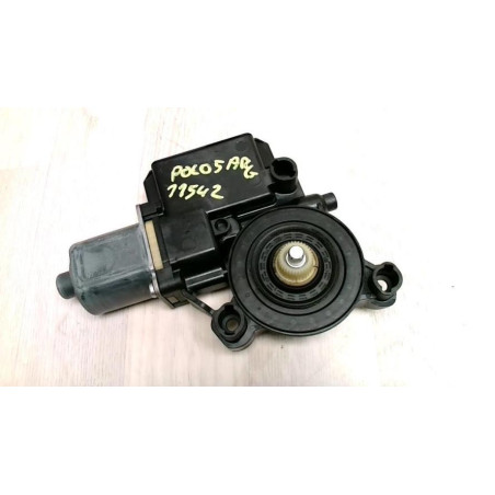 Moteur leve vitre arriere gauche VOLKSWAGEN POLO 5 PHASE 1 d’occasion