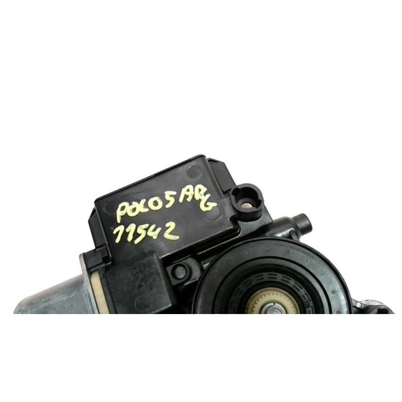 Moteur leve vitre arriere gauche VOLKSWAGEN POLO 5 PHASE 1 d’occasion