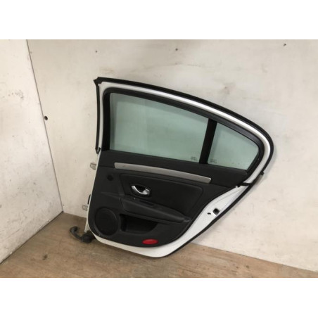 Porte arriere droit RENAULT LAGUNA 3 PHASE 2 d’occasion