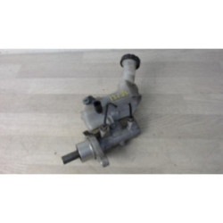 Maitre cylindre (freinage) RENAULT CLIO 3 PHASE 1 d’occasion