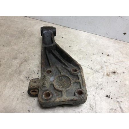 Bras de suspension arriere droit IVECO DAILY 3 d’occasion