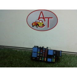 Porte fusible RENAULT  d’occasion