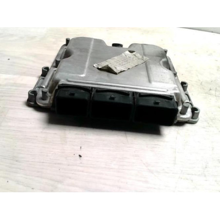 Calculateur moteur RENAULT SCENIC 1 PHASE 2 d’occasion