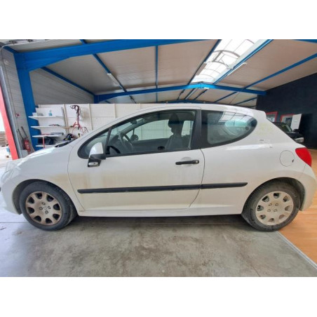 Pare choc arriere PEUGEOT 207 PHASE 1 d’occasion