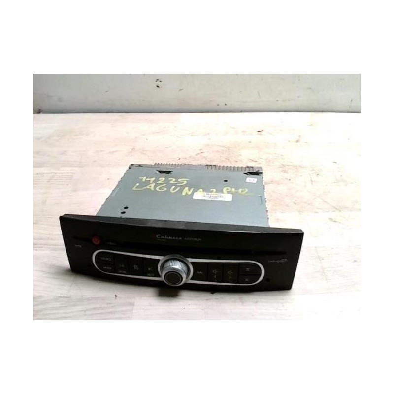 Autoradio d'origine RENAULT LAGUNA 2 PHASE 2 d’occasion