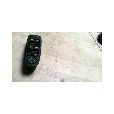 Interrupteur de leve vitre avant gauche CITROEN C4 GRAND PICASSO 1 d’occasion