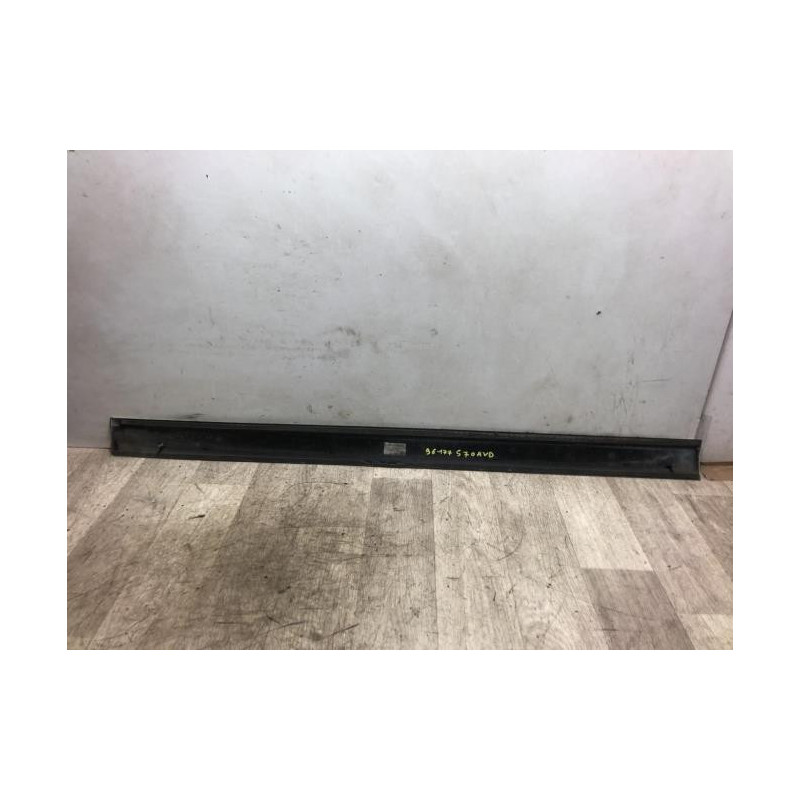 Baguette de porte avant droite VOLVO S 70 d’occasion