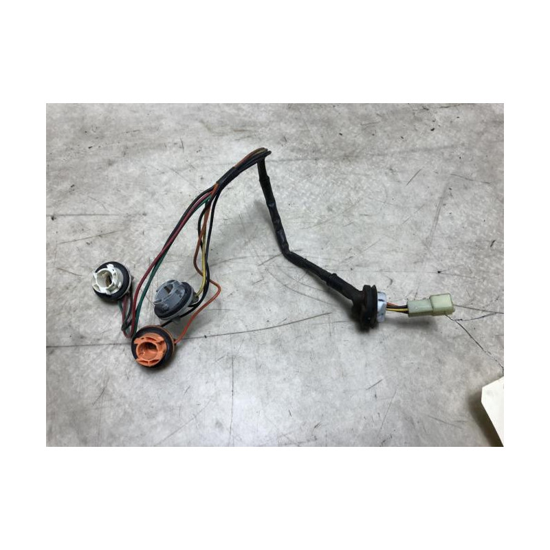 Platine feu arriere gauche SUZUKI SWIFT 3 d’occasion