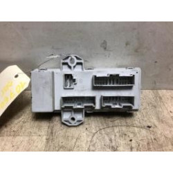 Porte fusible KIA SORENTO 1 PHASE 1 d’occasion