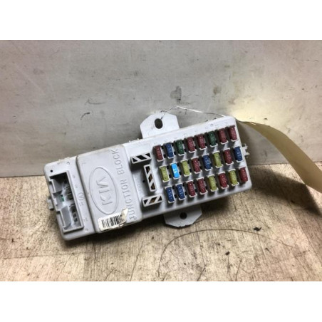 Porte fusible KIA SORENTO 1 PHASE 1 d’occasion