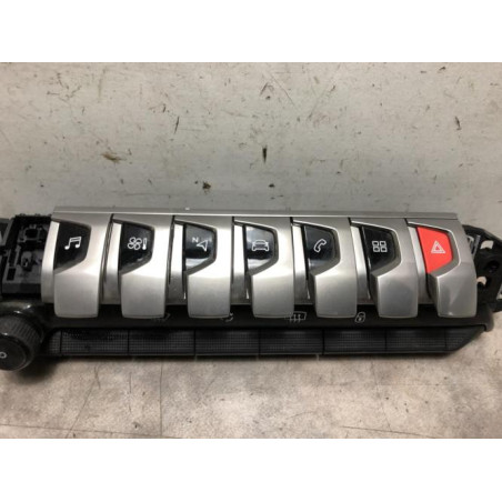 Bouton de warning PEUGEOT 3008 2 PHASE 1 d’occasion