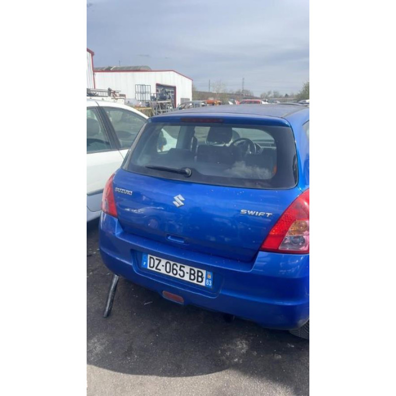 Cric SUZUKI SWIFT 3 d’occasion