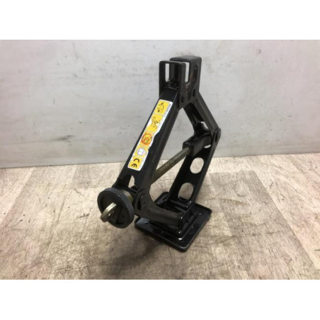 Cric FIAT PUNTO 1 PHASE 1 d’occasion