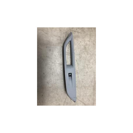 Interrupteur de leve vitre avant droit PEUGEOT 3008 2 PHASE 1 d’occasion
