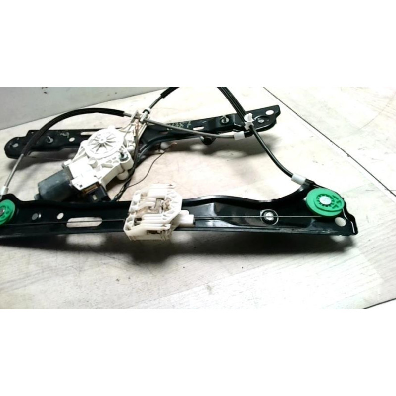 Mecanisme de leve vitre electrique avant gauche BMW SERIE 1 E87 PHASE 2 d’occasion