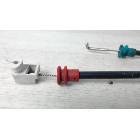 Serrure de coffre FORD FIESTA 5 PHASE 1 d’occasion