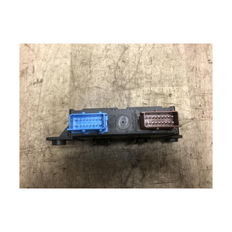 Module électronique PEUGEOT 3008 2 PHASE 1 d’occasion
