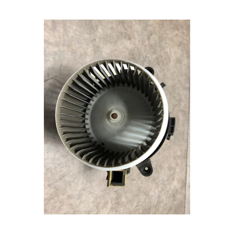 Ventilateur chauffage PEUGEOT 3008 2 PHASE 1 d’occasion
