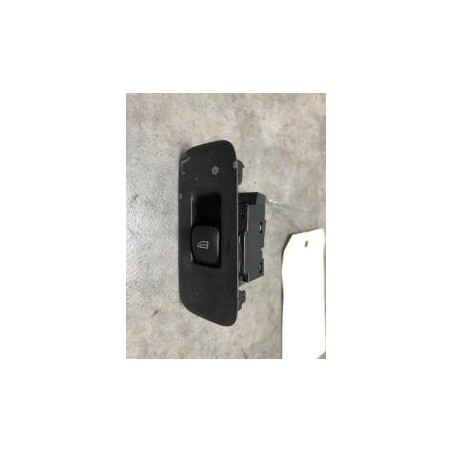 Interrupteur de leve vitre avant droit VOLVO V 40 2 PHASE 1 BREAK d’occasion