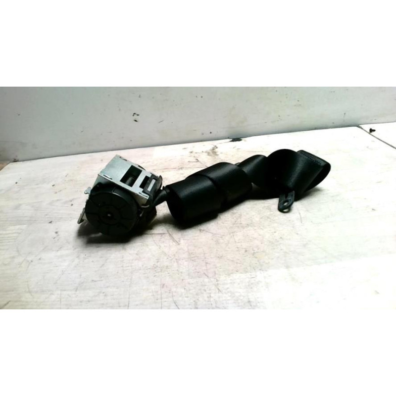 Ceinture arriere gauche BMW SERIE 1 E87 PHASE 2 d’occasion