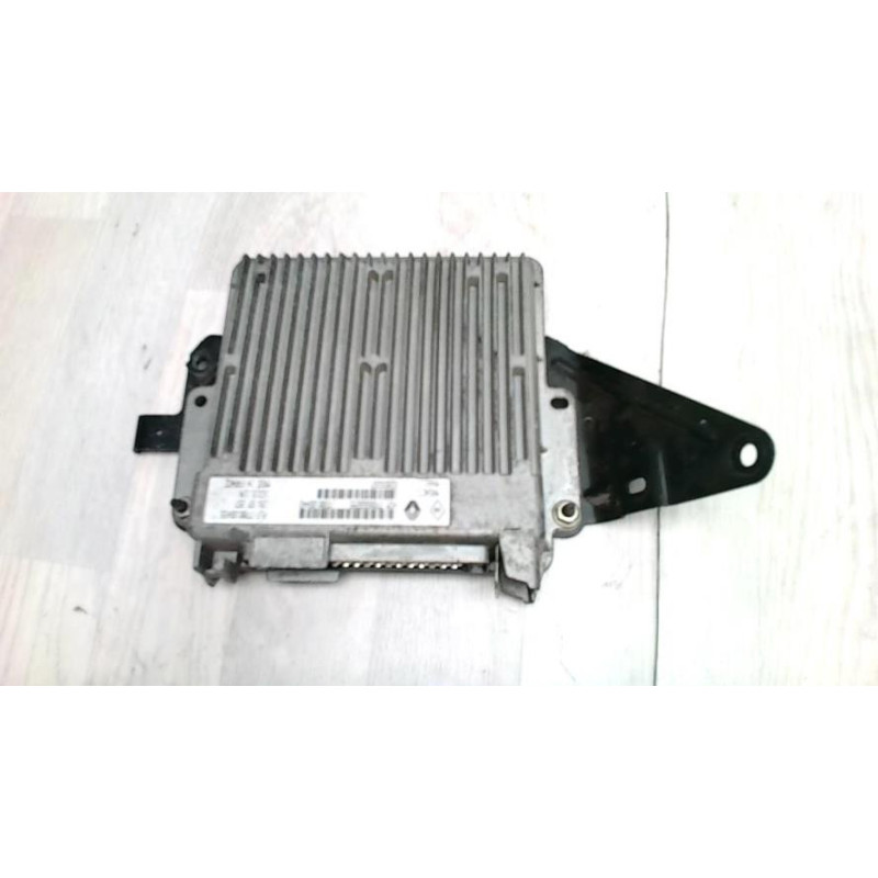 Calculateur RENAULT CLIO 1 PHASE 3 d’occasion