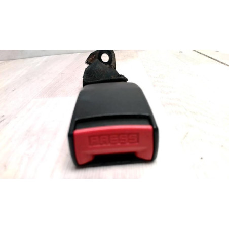Attache ceinture arriere droit RENAULT SUPER 5 d’occasion