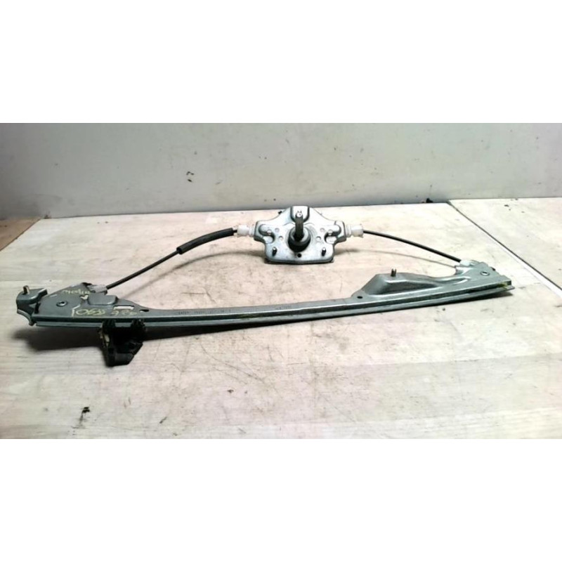 Mecanisme de leve vitre electrique arriere droit RENAULT MODUS PHASE 1 d’occasion