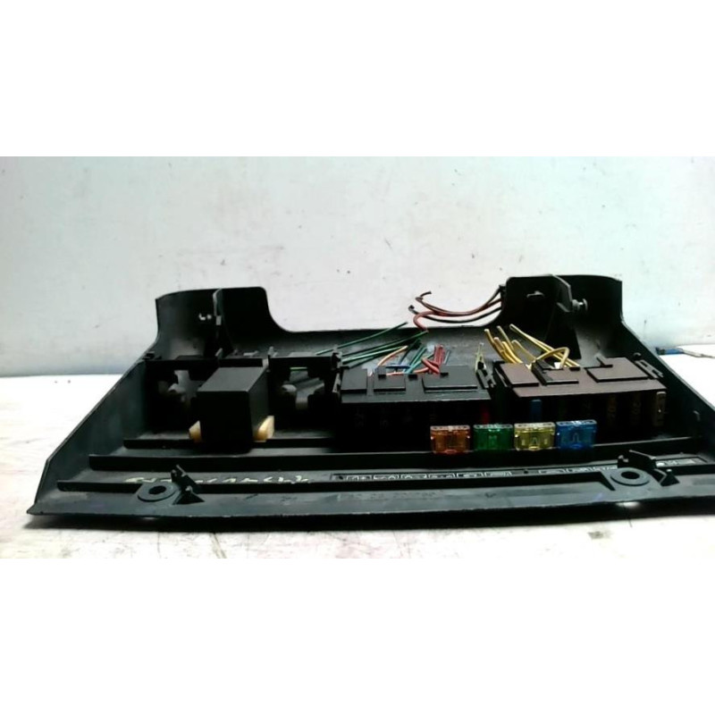 Porte fusible RENAULT SUPER 5 d’occasion