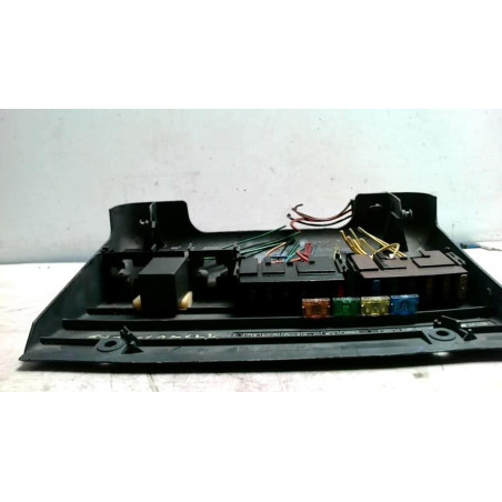 Porte fusible RENAULT SUPER 5 d’occasion