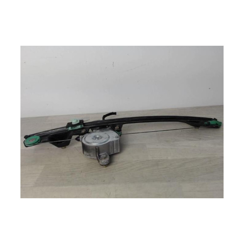Mecanisme de leve vitre electrique avant gauche FIAT PUNTO 2 PHASE 1 d’occasion