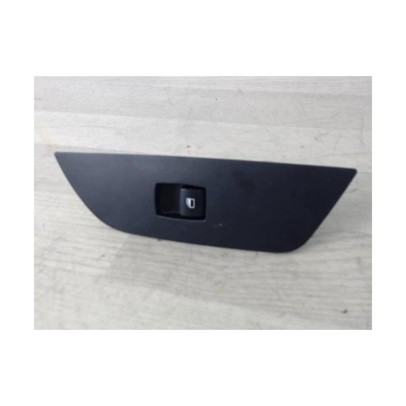 Interrupteur de leve vitre avant droit BMW X1 E84 PHASE 1 d’occasion