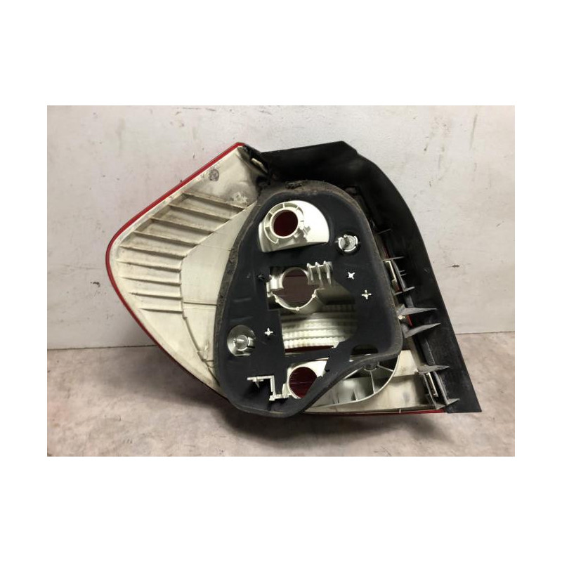 Feu arriere principal droit (feux) BMW SERIE 1 E87 PHASE 2 d’occasion